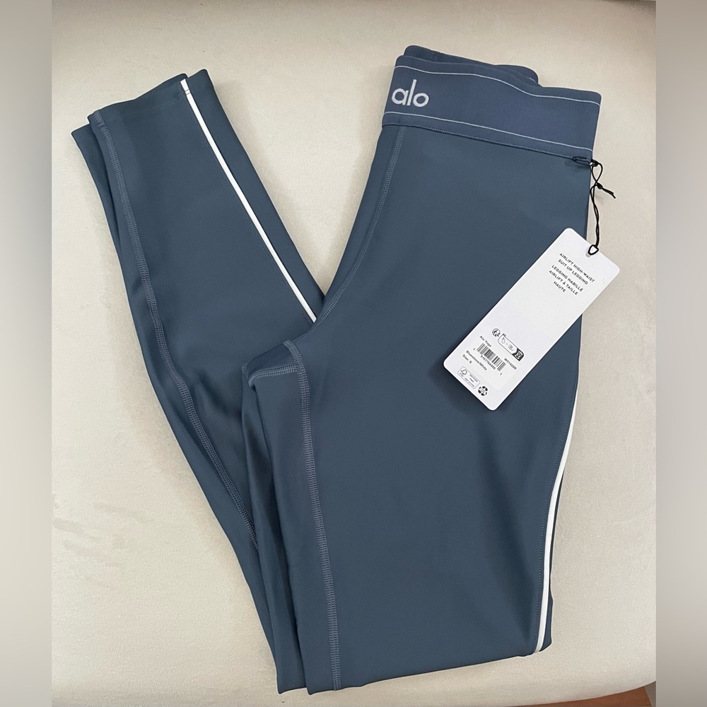 ALO Yoga SET NWT Bluestone White Airlift Suit Up Bra & Airlift Suit Up legging S - Picture 6 of 15